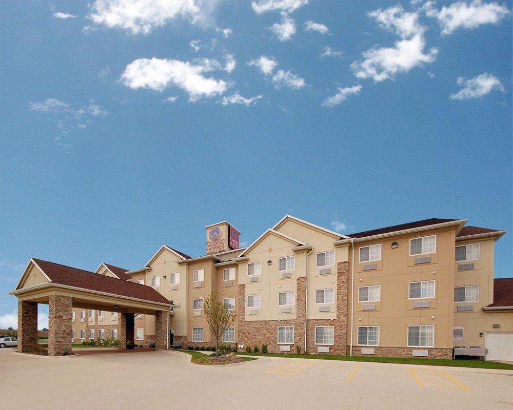 Comfort Suites Cedar Falls Exterior foto