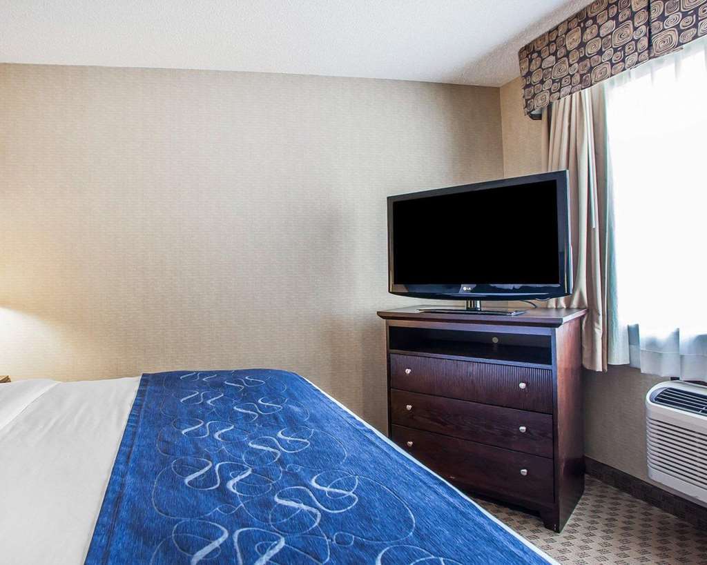 Comfort Suites Cedar Falls Habitación foto